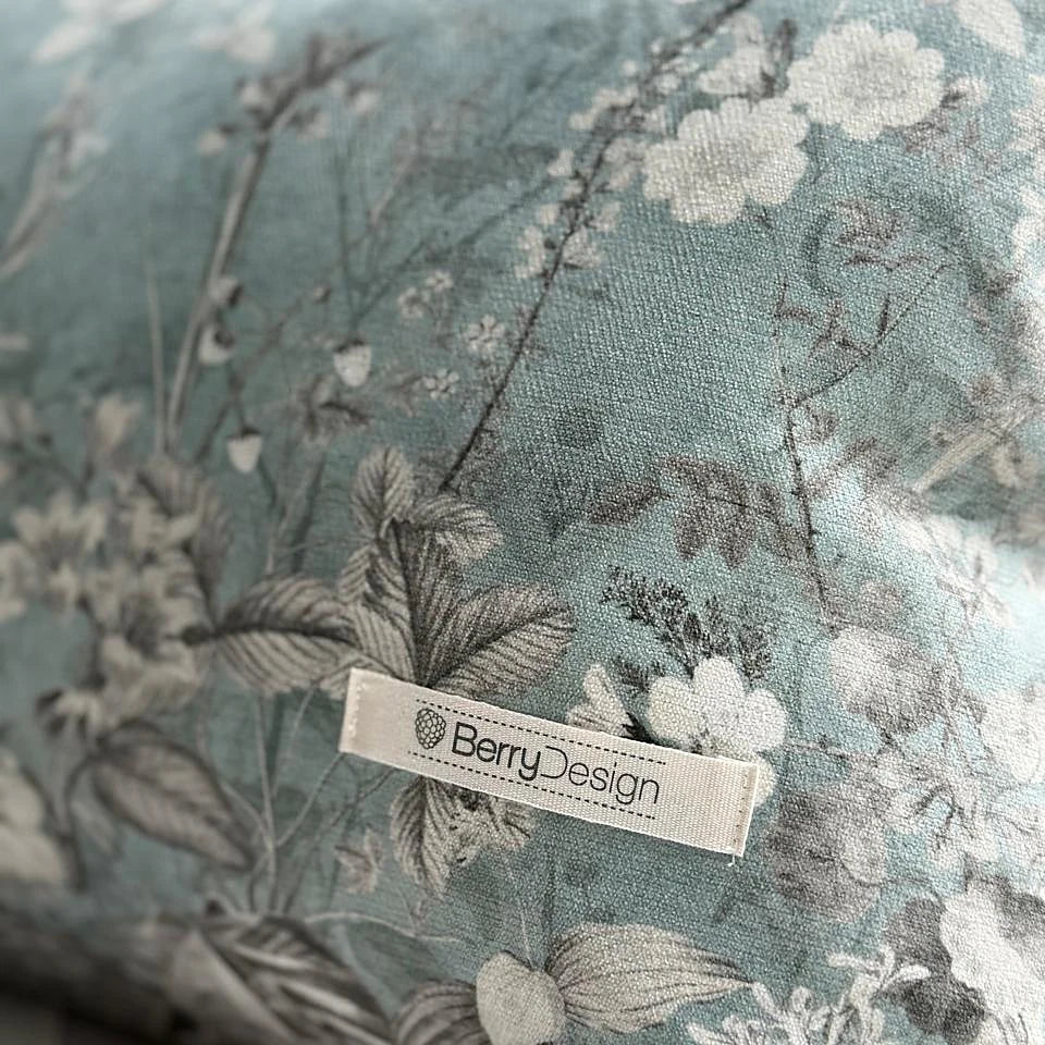 Декоративна калъфка Berry Design Misty Botanica 02
